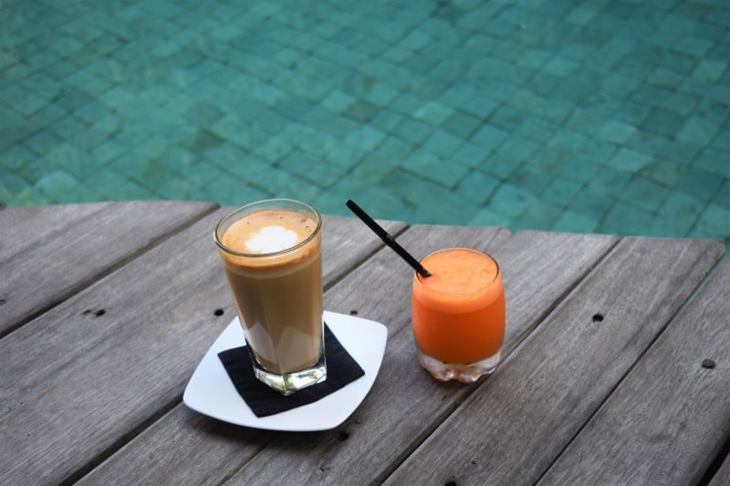 Coffee and juice at swimming pool