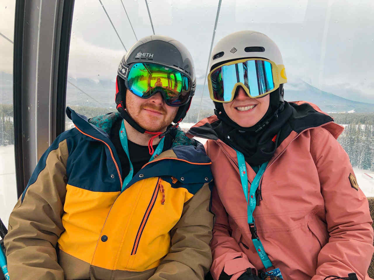 couple-on-gondola-lake-louise-ski-hill